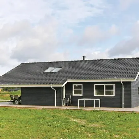 10 Person In Feriehus Brovst